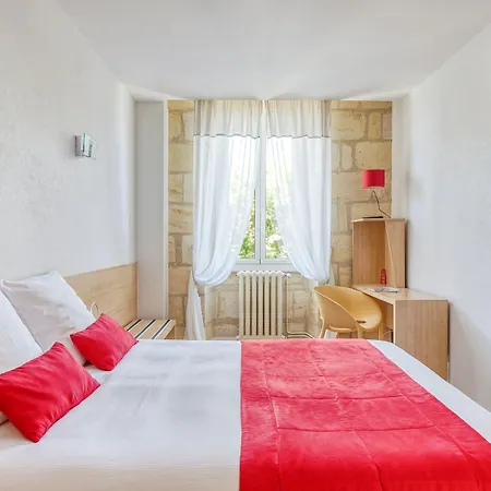 Logis Hotel - Hotel Des Voyageurs-2